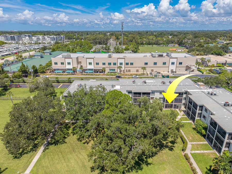 Real estate photography — 5090 Bay Street Northeast, St. Petersburg, Florida, 33703 | 4D Productions