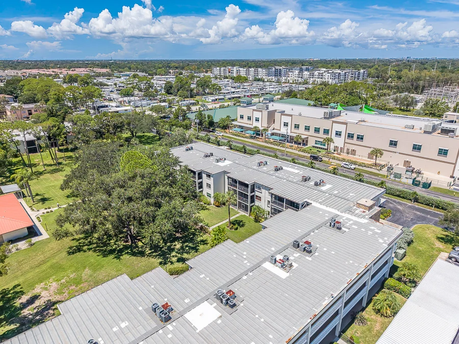 Real estate photography — 5090 Bay Street Northeast, St. Petersburg, Florida, 33703 | 4D Productions