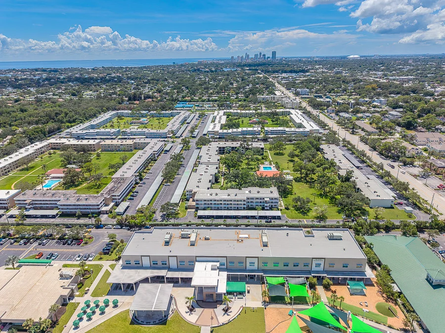 Real estate photography — 5090 Bay Street Northeast, St. Petersburg, Florida, 33703 | 4D Productions