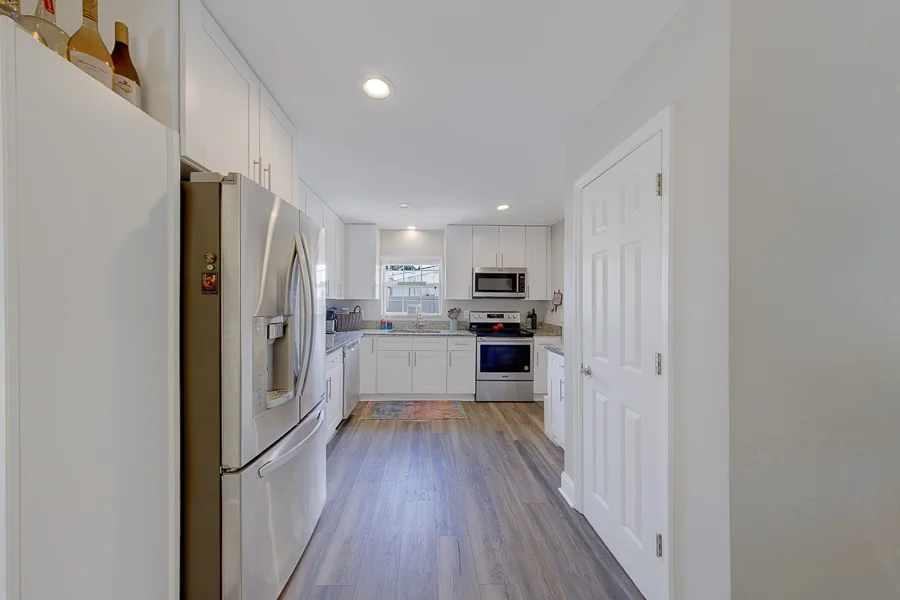 Real estate photography — 512 61st Street South, St. Petersburg, Florida, 33707 | 4D Productions