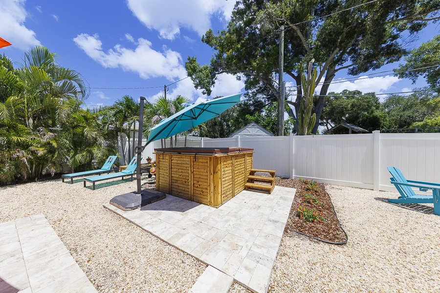 Real estate photography — 512 61st Street South, St. Petersburg, Florida, 33707 | 4D Productions