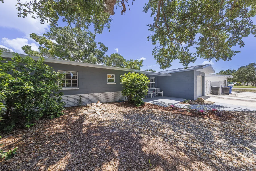 Real estate photography — 512 61st Street South, St. Petersburg, Florida, 33707 | 4D Productions