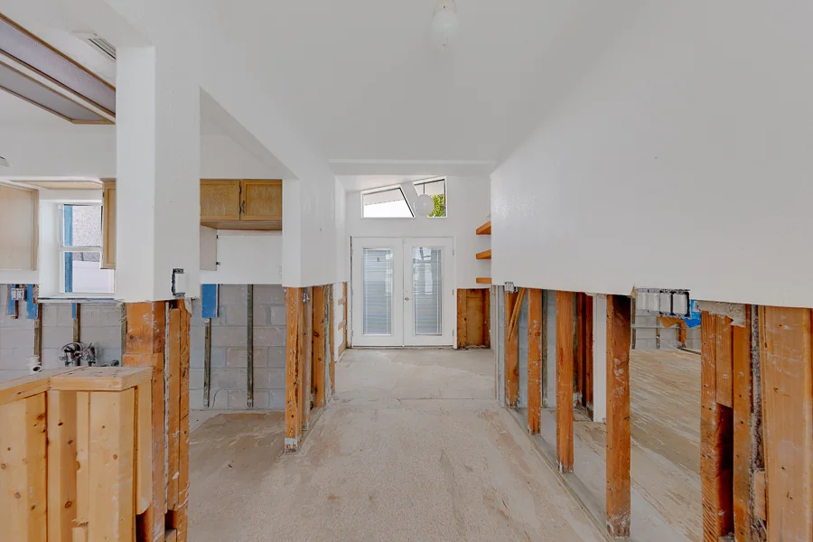 Real estate photography — 814 Bay Point Drive, Madeira Beach, Florida, 33708 | 4D Productions