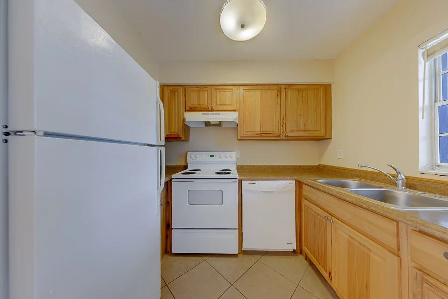 Real estate photography — 8301 Bardmoor Boulevard unit 110, Seminole, Florida, 33777 | 4D Productions