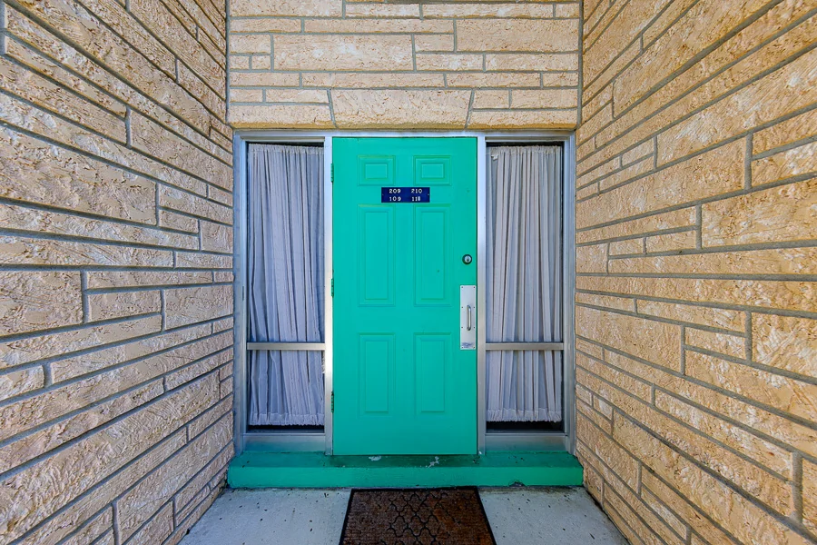 Real estate photography — 8301 Bardmoor Boulevard unit 110, Seminole, Florida, 33777 | 4D Productions