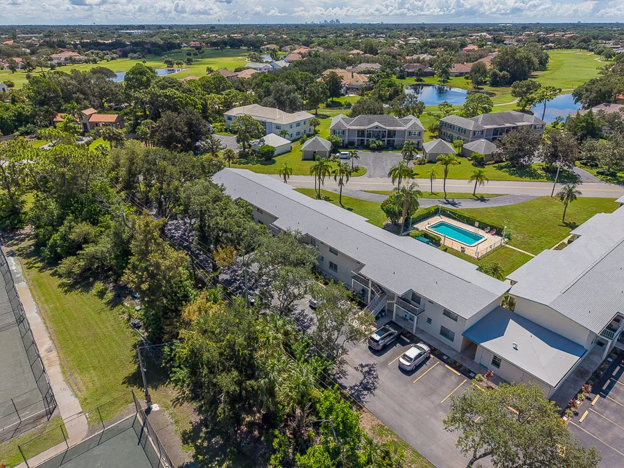 Real estate photography — 8301 Bardmoor Boulevard unit 110, Seminole, Florida, 33777 | 4D Productions