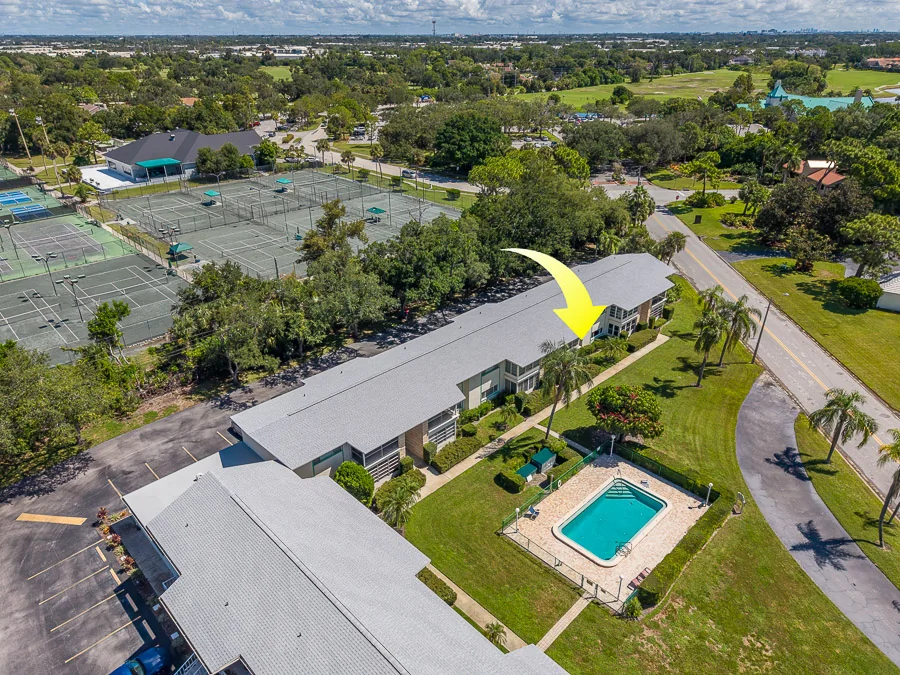 Real estate photography — 8301 Bardmoor Boulevard unit 110, Seminole, Florida, 33777 | 4D Productions