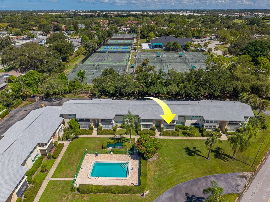 Real estate photography — 8301 Bardmoor Boulevard unit 110, Seminole, Florida, 33777 | 4D Productions