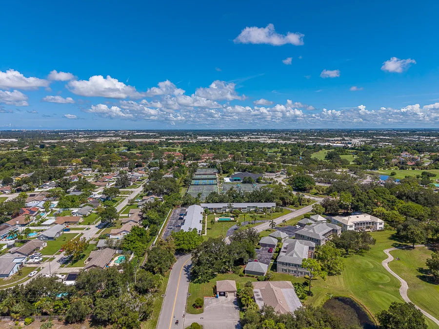 Real estate photography — 8301 Bardmoor Boulevard unit 110, Seminole, Florida, 33777 | 4D Productions