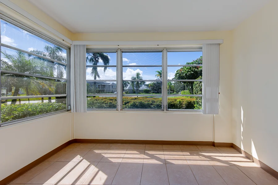 Real estate photography — 8301 Bardmoor Boulevard unit 110, Seminole, Florida, 33777 | 4D Productions