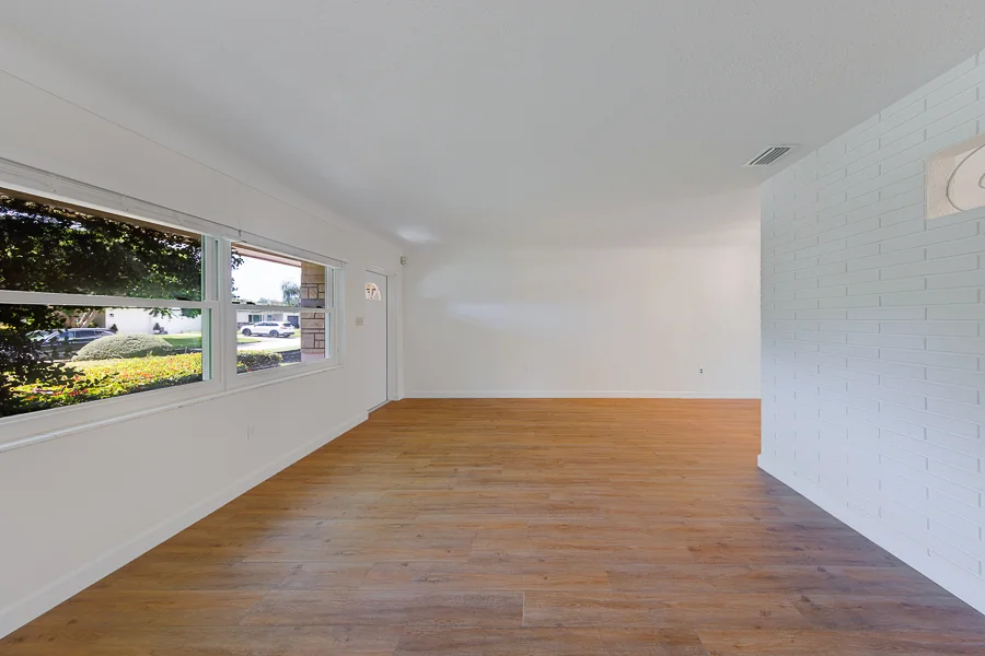 Real estate photography — 9741 52nd Terrace North, St. Petersburg, Florida, 33708 | 4D Productions
