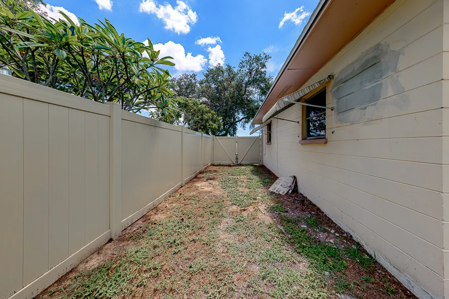 Real estate photography — 9741 52nd Terrace North, St. Petersburg, Florida, 33708 | 4D Productions