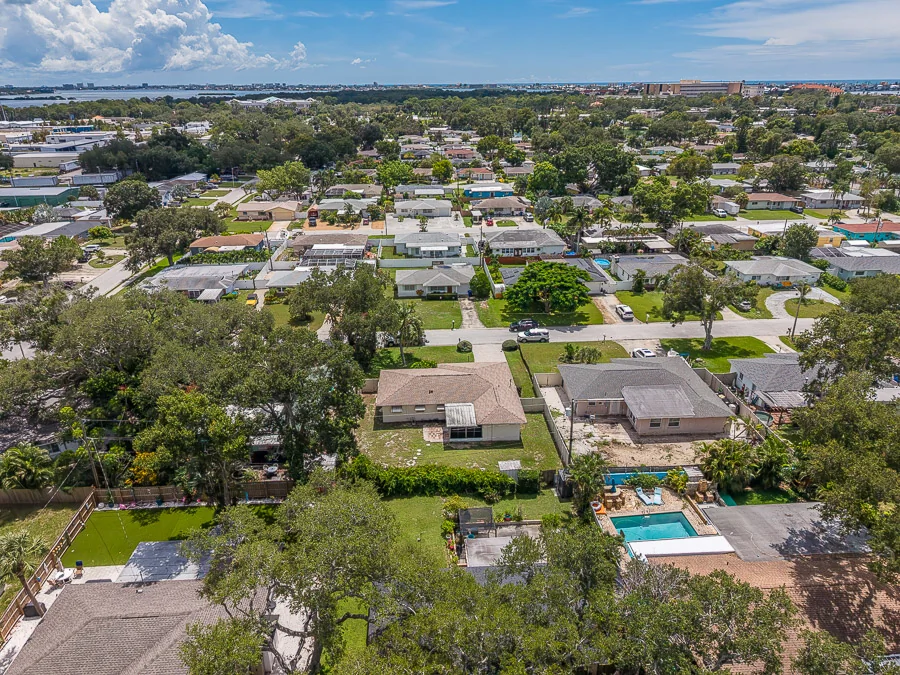 Real estate photography — 9741 52nd Terrace North, St. Petersburg, Florida, 33708 | 4D Productions