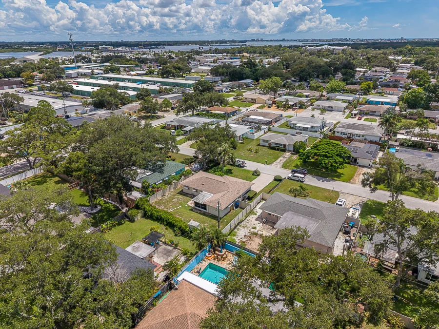 Real estate photography — 9741 52nd Terrace North, St. Petersburg, Florida, 33708 | 4D Productions