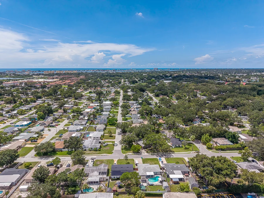 Real estate photography — 9741 52nd Terrace North, St. Petersburg, Florida, 33708 | 4D Productions