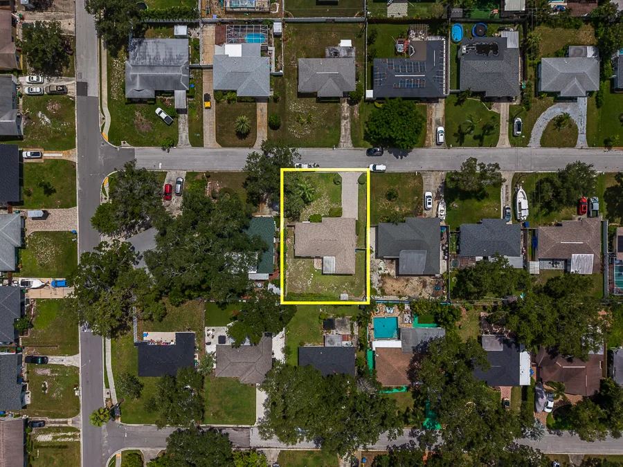 Real estate photography — 9741 52nd Terrace North, St. Petersburg, Florida, 33708 | 4D Productions