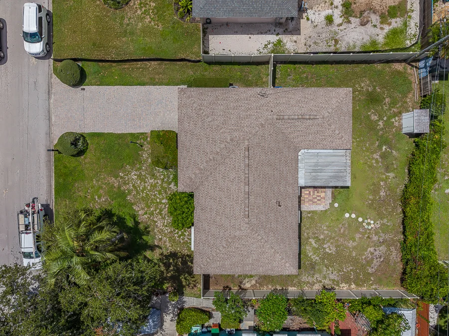 Real estate photography — 9741 52nd Terrace North, St. Petersburg, Florida, 33708 | 4D Productions