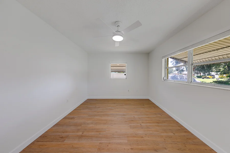 Real estate photography — 9741 52nd Terrace North, St. Petersburg, Florida, 33708 | 4D Productions