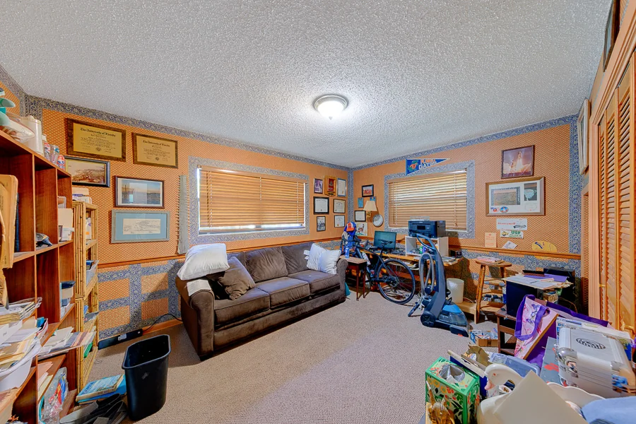 Real estate photography — 1105 Woodcrest Avenue, Clearwater, Florida, 33756 | 4D Productions
