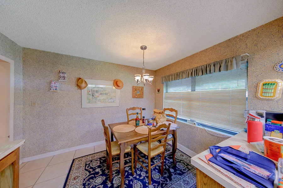 Real estate photography — 1105 Woodcrest Avenue, Clearwater, Florida, 33756 | 4D Productions