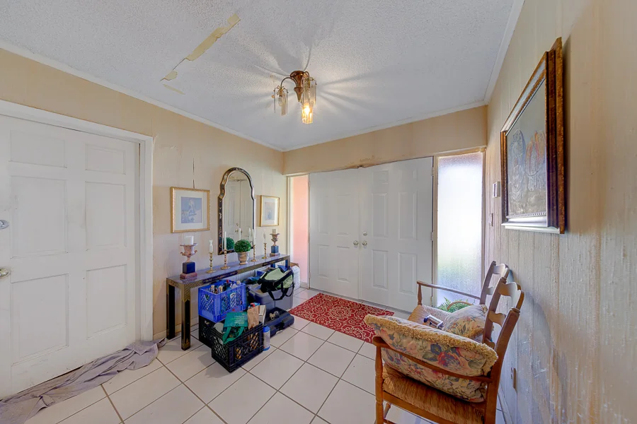 Real estate photography — 1105 Woodcrest Avenue, Clearwater, Florida, 33756 | 4D Productions