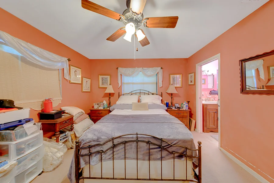 Real estate photography — 1105 Woodcrest Avenue, Clearwater, Florida, 33756 | 4D Productions