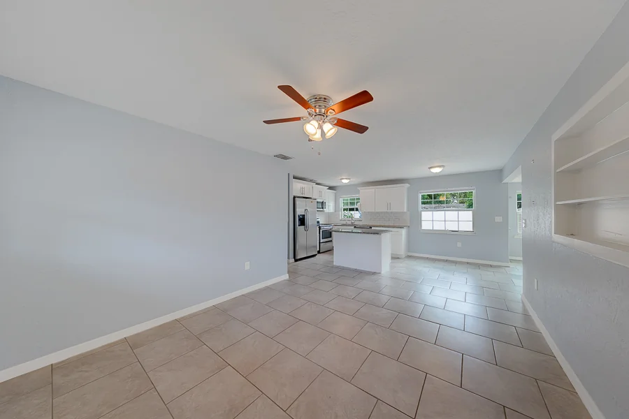 Real estate photography — 1309 Mary L Road, Clearwater, Florida, 33755 | 4D Productions