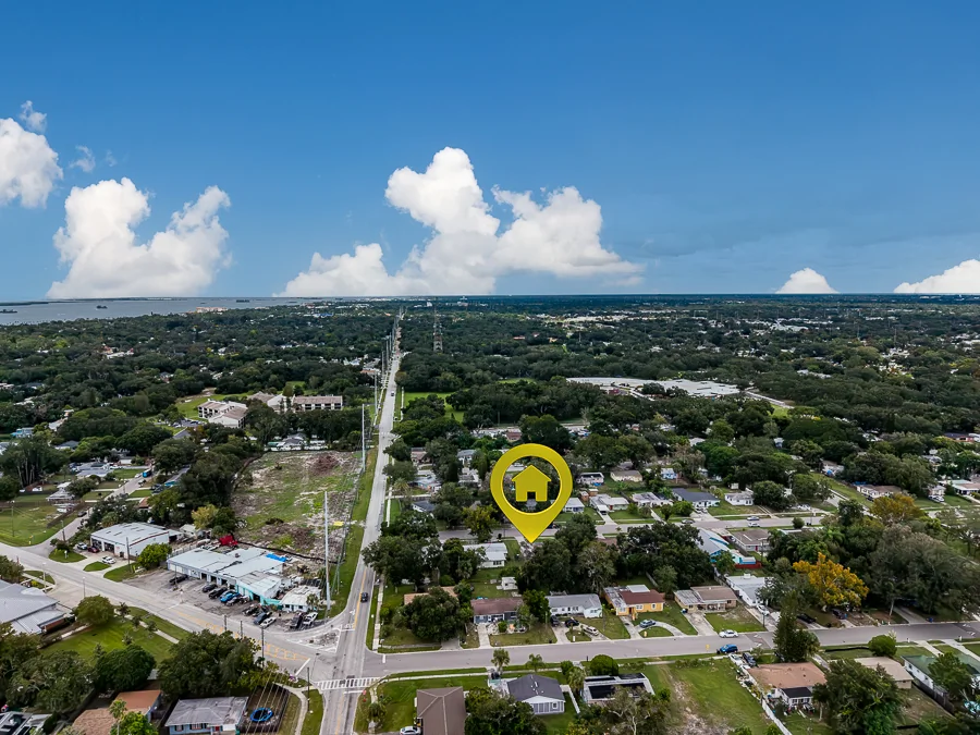 Real estate photography — 1309 Mary L Road, Clearwater, Florida, 33755 | 4D Productions