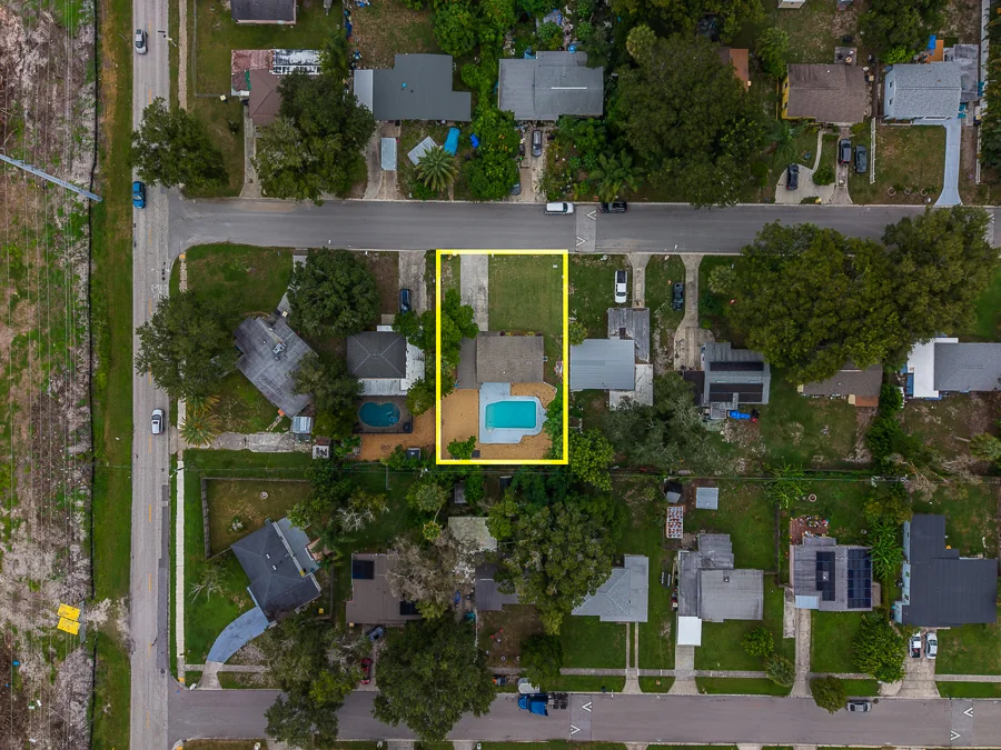 Real estate photography — 1309 Mary L Road, Clearwater, Florida, 33755 | 4D Productions