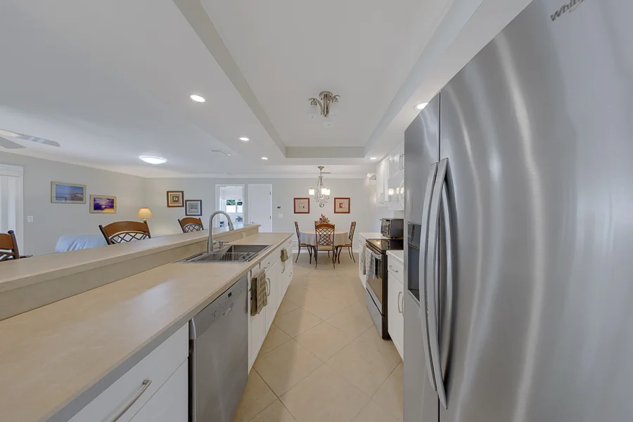 Real estate photography — 2061 Attache Court, Clearwater, Florida, 33764 | 4D Productions
