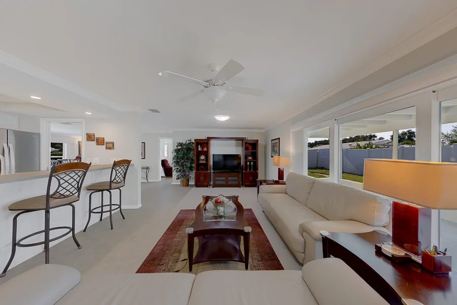 Real estate photography — 2061 Attache Court, Clearwater, Florida, 33764 | 4D Productions