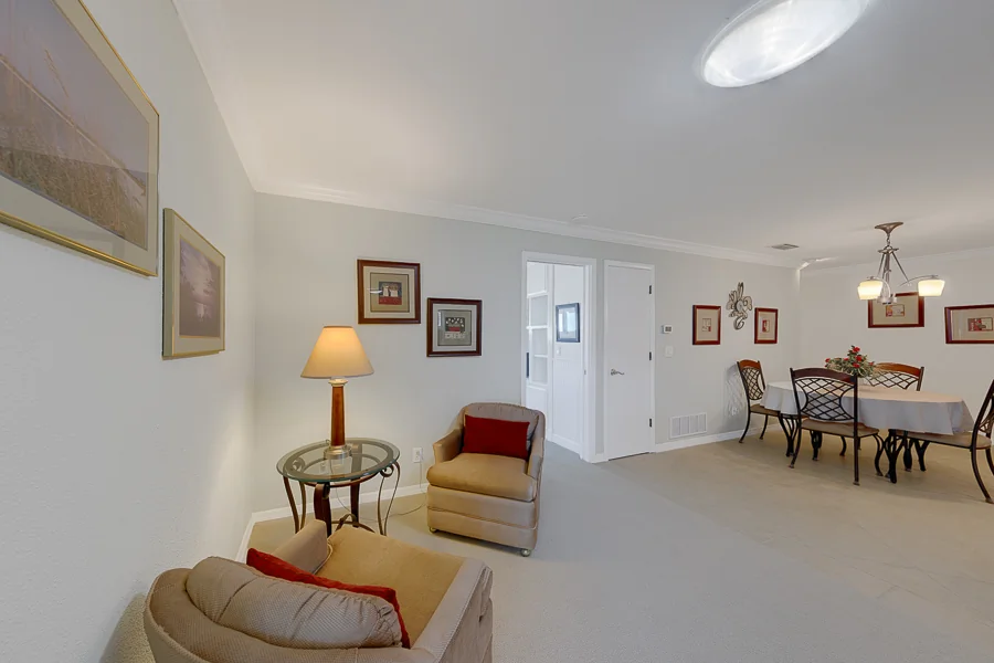 Real estate photography — 2061 Attache Court, Clearwater, Florida, 33764 | 4D Productions
