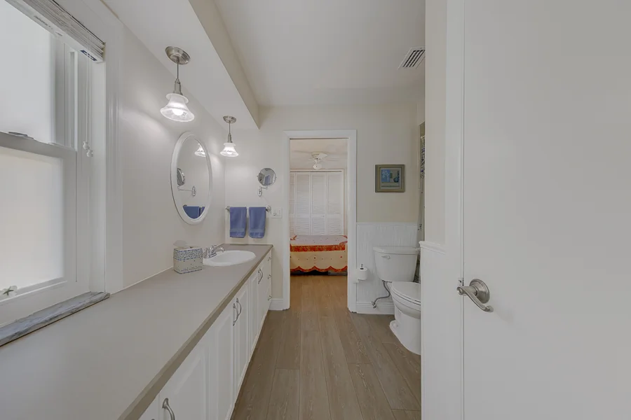 Real estate photography — 2061 Attache Court, Clearwater, Florida, 33764 | 4D Productions