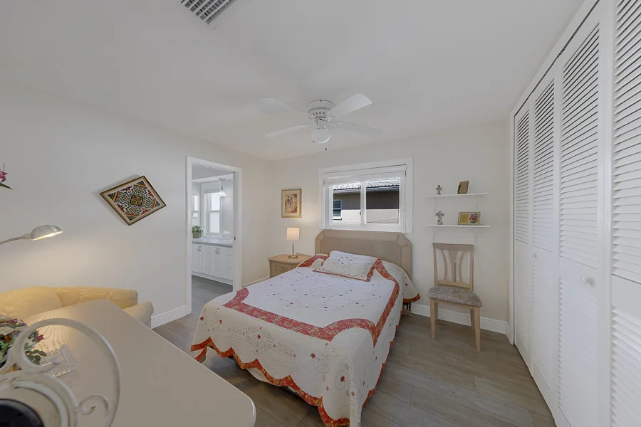 Real estate photography — 2061 Attache Court, Clearwater, Florida, 33764 | 4D Productions