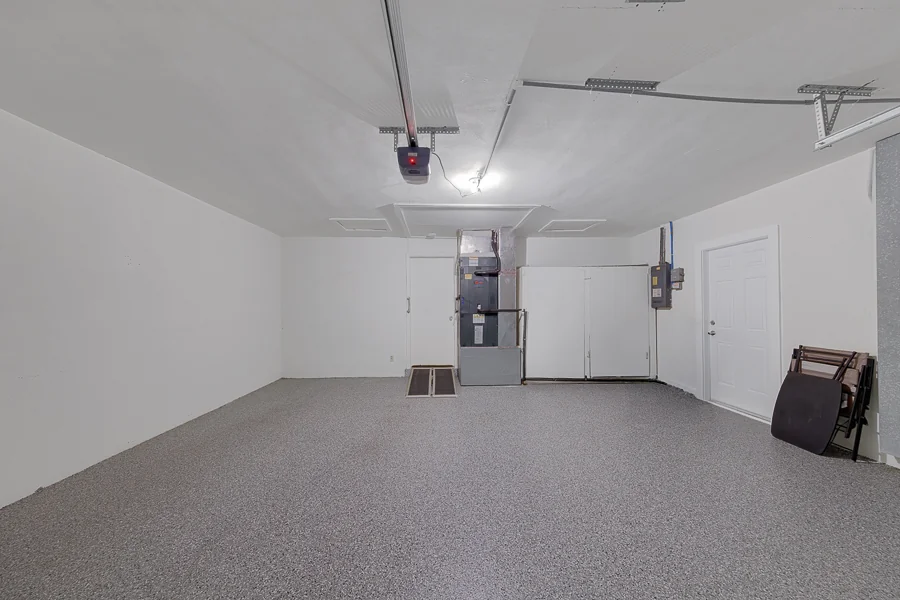 Real estate photography — 2061 Attache Court, Clearwater, Florida, 33764 | 4D Productions