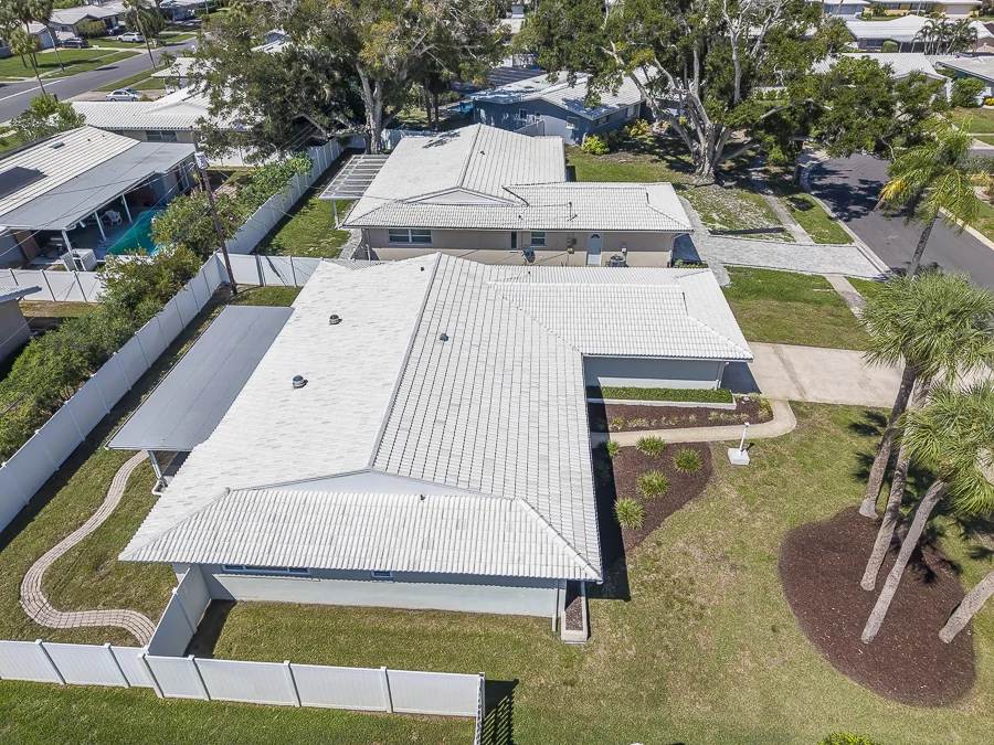 Real estate photography — 2061 Attache Court, Clearwater, Florida, 33764 | 4D Productions