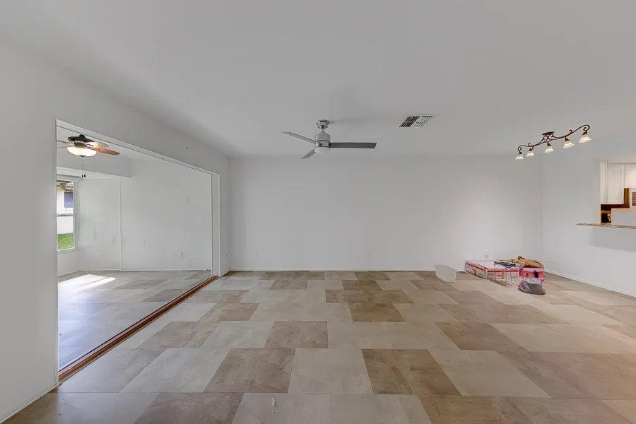 Real estate photography — 2460 Northside Drive, Clearwater, Florida, 33761 | 4D Productions