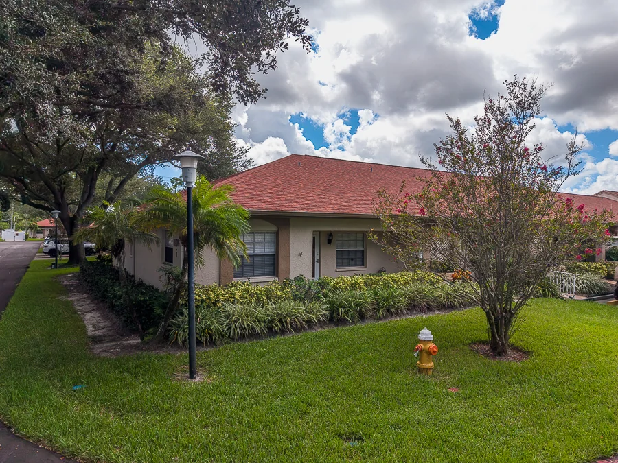 Real estate photography — 2460 Northside Drive, Clearwater, Florida, 33761 | 4D Productions