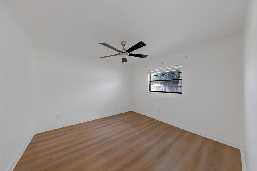 Real estate photography — 2709 Winding Way, Palm Harbor, Florida, 34683 | 4D Productions