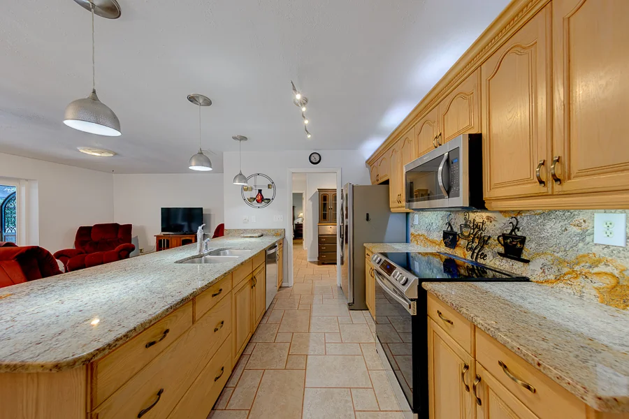 Real estate photography — 3 Birdie Lane, Palm Harbor, Florida, 34683 | 4D Productions