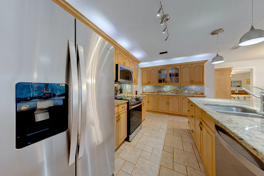 Real estate photography — 3 Birdie Lane, Palm Harbor, Florida, 34683 | 4D Productions