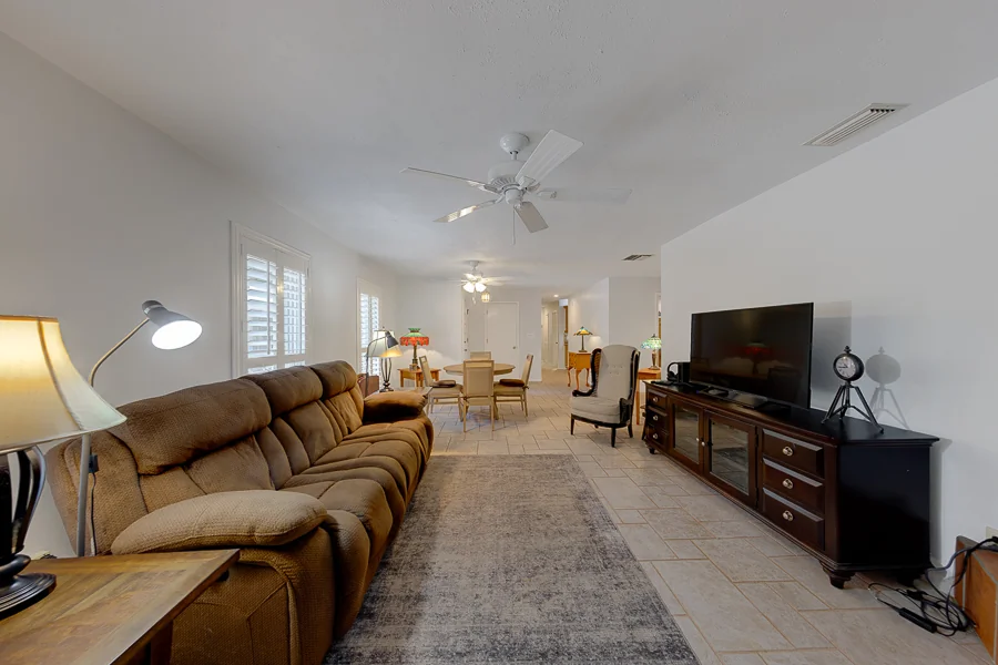 Real estate photography — 3 Birdie Lane, Palm Harbor, Florida, 34683 | 4D Productions