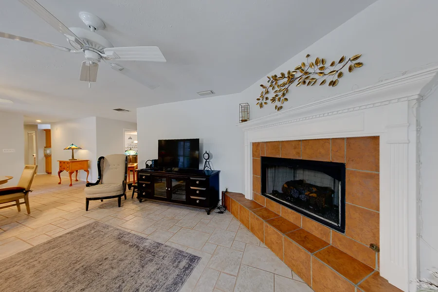 Real estate photography — 3 Birdie Lane, Palm Harbor, Florida, 34683 | 4D Productions