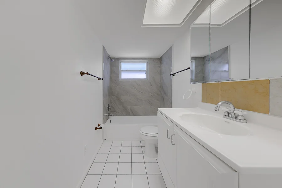 Real estate photography — 3015 Saint John Drive, Clearwater, Florida, 33759 | 4D Productions