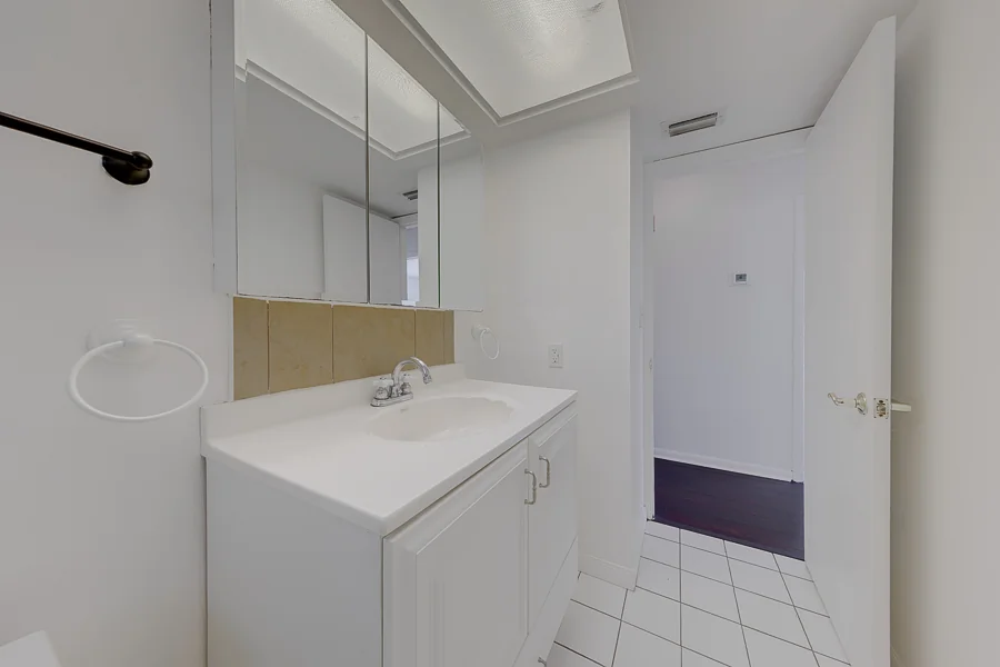Real estate photography — 3015 Saint John Drive, Clearwater, Florida, 33759 | 4D Productions
