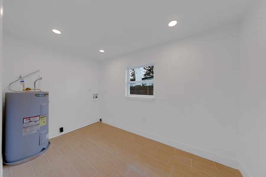 Real estate photography — 8122 Lark St, Seminole, FL, 33777 | 4D Productions