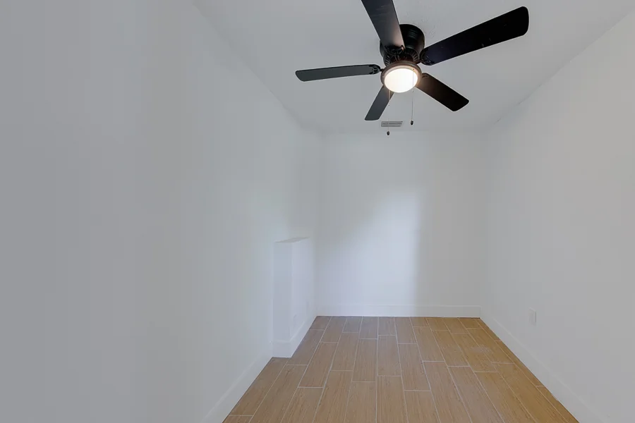 Real estate photography — 8122 Lark St, Seminole, FL, 33777 | 4D Productions
