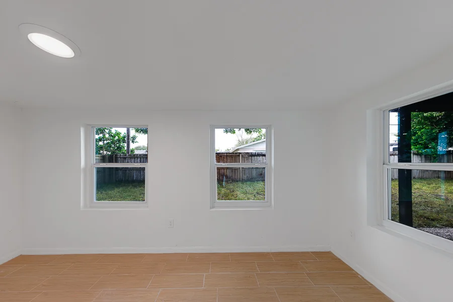 Real estate photography — 8122 Lark St, Seminole, FL, 33777 | 4D Productions