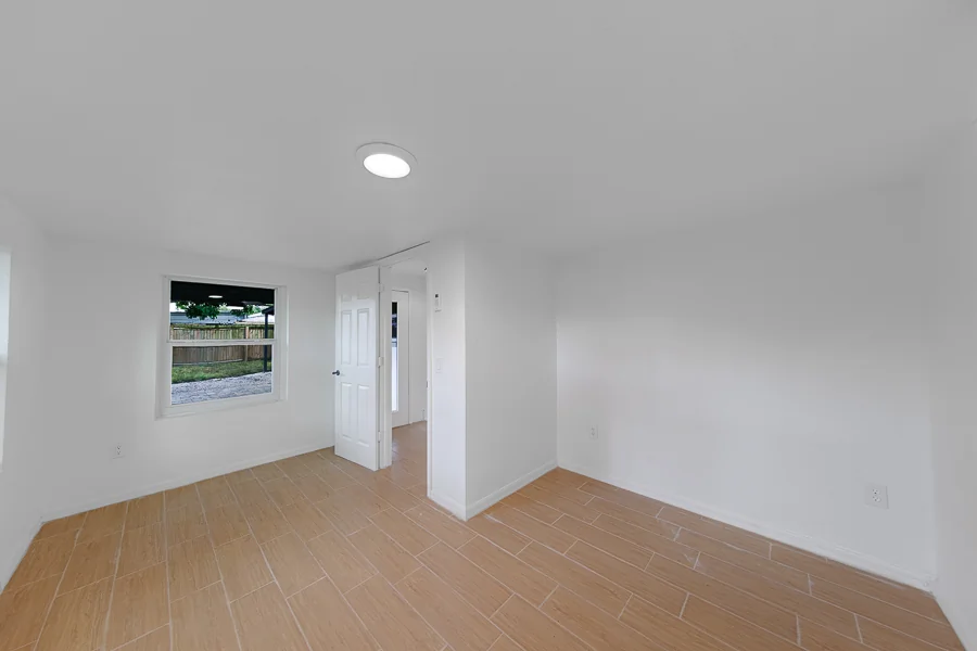 Real estate photography — 8122 Lark St, Seminole, FL, 33777 | 4D Productions