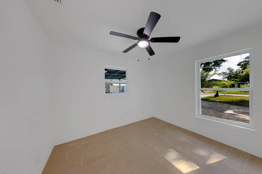 Real estate photography — 8122 Lark St, Seminole, FL, 33777 | 4D Productions